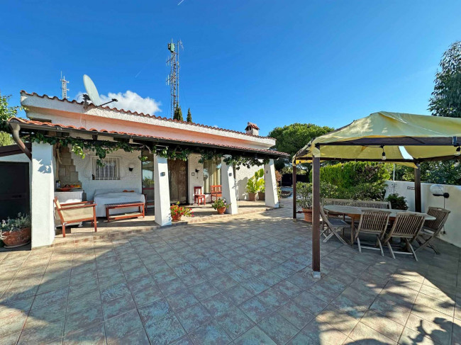 Villa in vendita a Camporosso