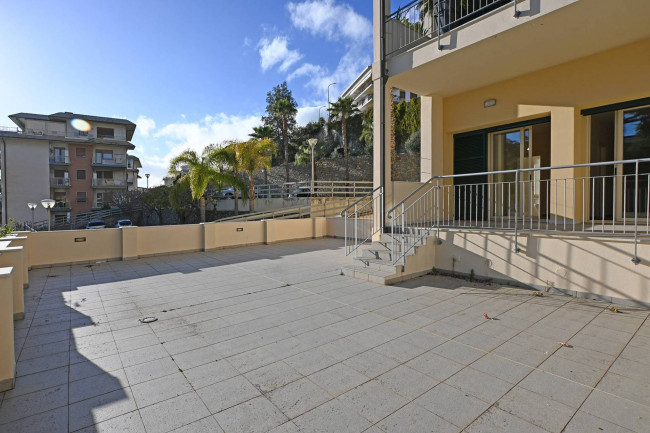 Квартира в продажа в Sanremo