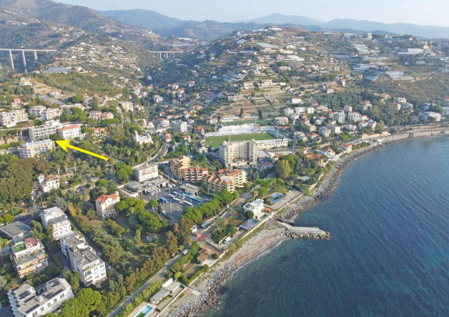 Квартира в продажа в Sanremo