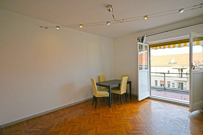 Квартира в продажа в Sanremo