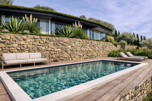 Villa for sale in Imperia