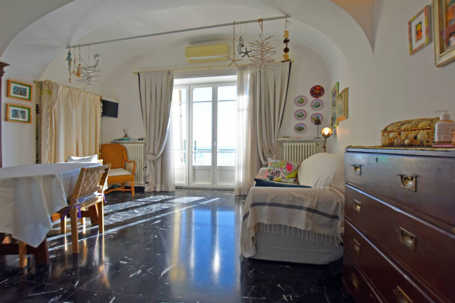 Appartamento in vendita a Alassio