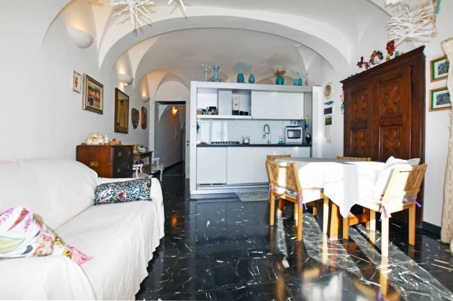 Appartamento in vendita a Alassio