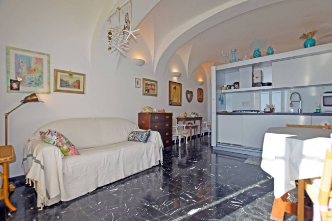 Appartamento in vendita a Alassio