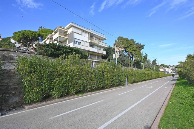 Appartamento in vendita a Sanremo