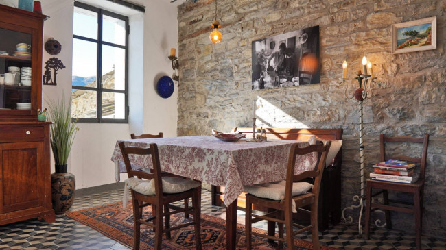 Casa di paese in vendita a Borgomaro