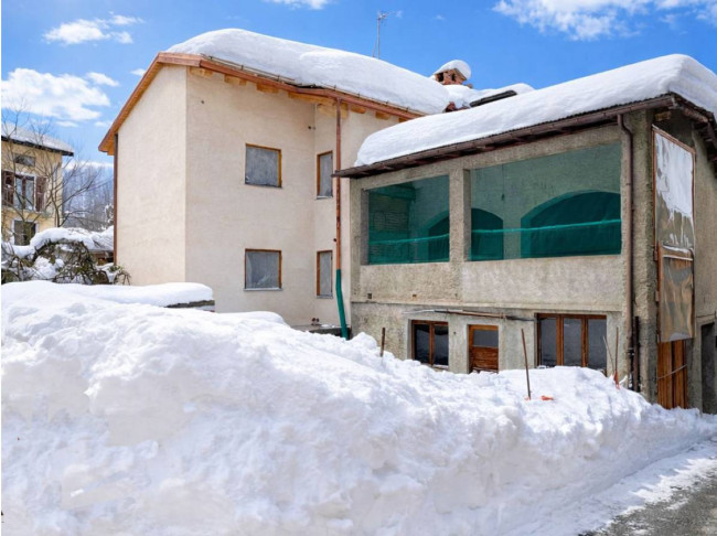 Casa di paese in vendita a Limone Piemonte