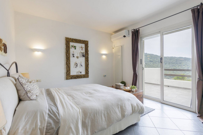 Villa in vendita a Imperia