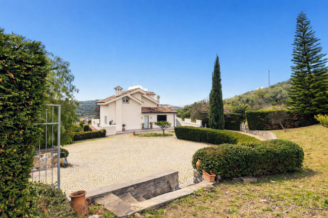 Villa à vendre à Imperia
