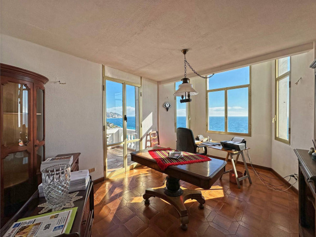 Apartment for sale in Bordighera