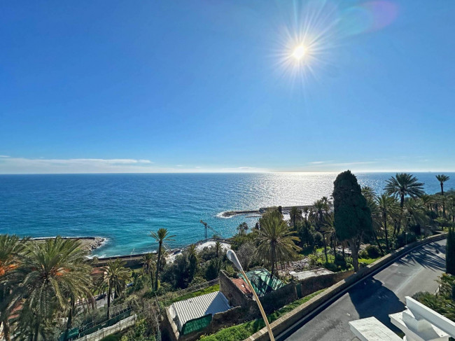 Apartment for sale in Bordighera