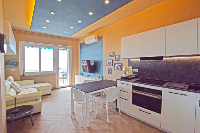 Appartamento in vendita a Ospedaletti