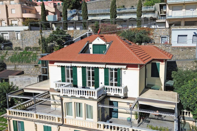 Wohnungen zum kaufen in Alassio