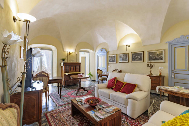 Villa for sale in Pompeiana