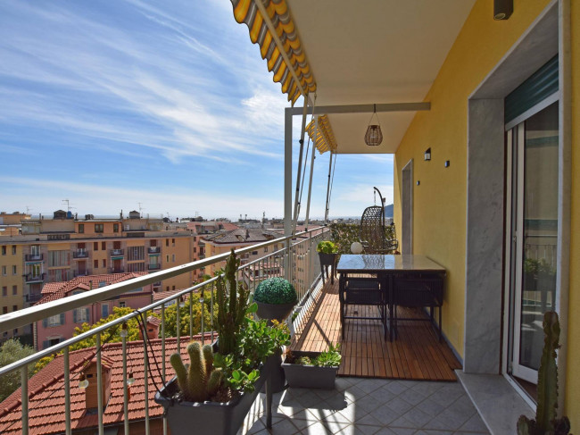 Appartamento in vendita a Alassio