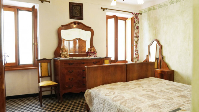 Dorf-/Reihenhaus zum kaufen in Prelà