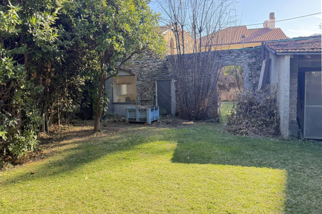 Вилла в продажа в Albenga