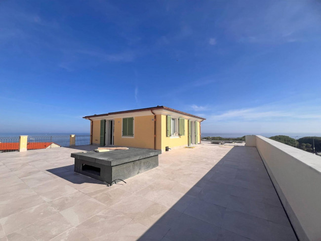 Квартира в продажа в Bordighera