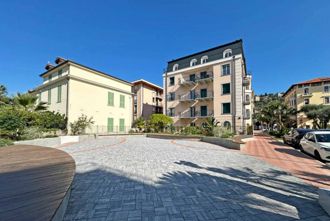 Appartamento in vendita a Bordighera