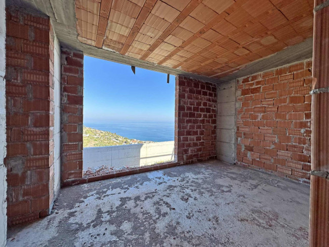 Villa in vendita a Bordighera