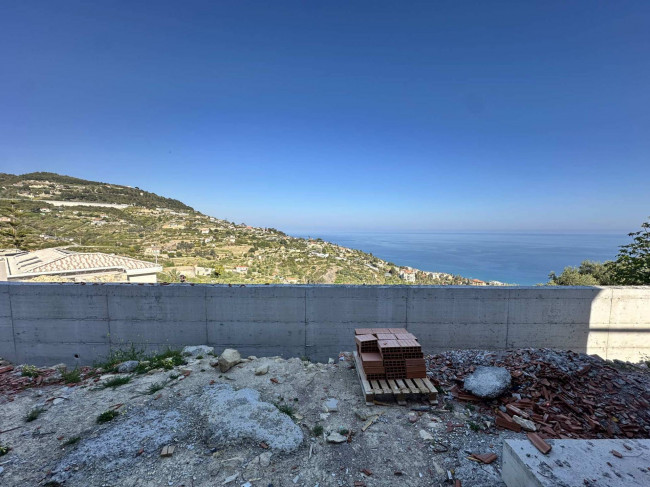 Villa in vendita a Bordighera