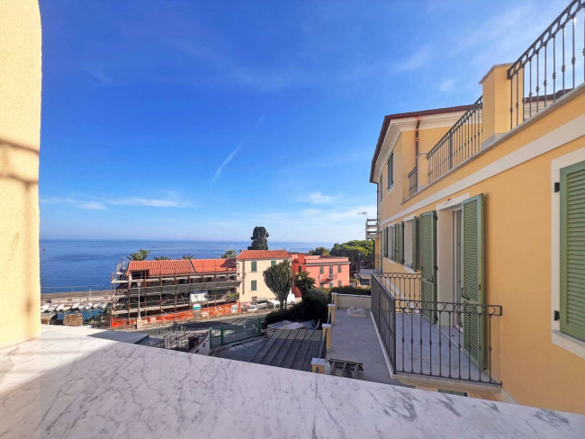 Appartamento in vendita a Bordighera