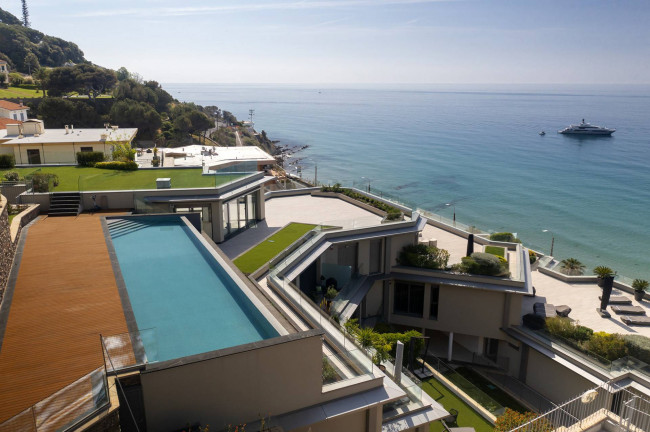 Appartamento in vendita a Sanremo