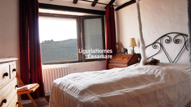 Town House for sale in Imperia