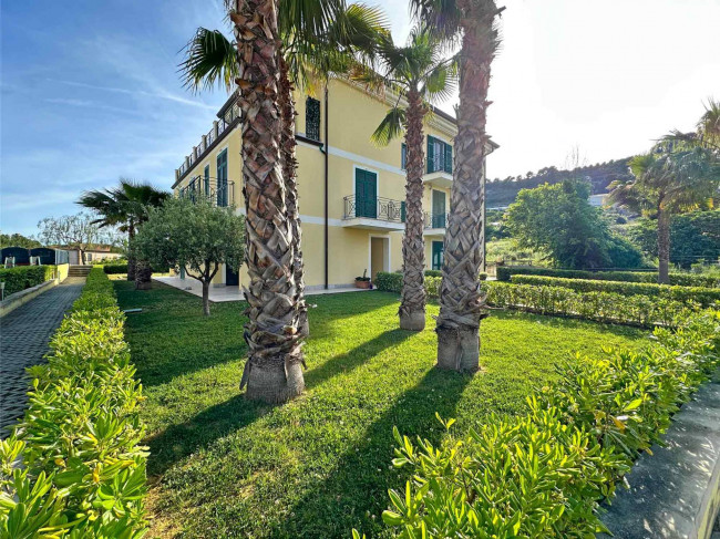 Appartamento in vendita a Bordighera