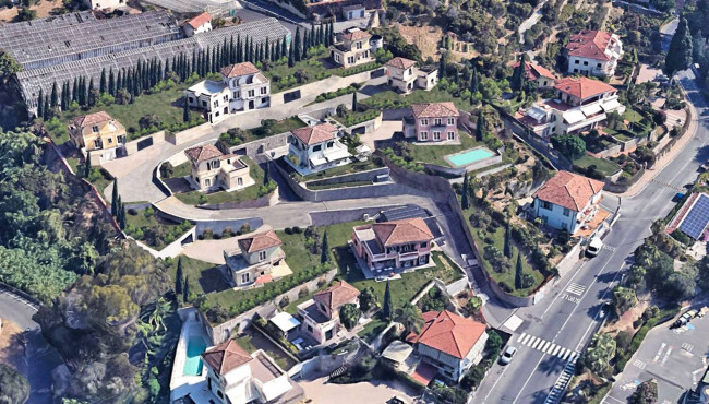 Villa in vendita a Ospedaletti