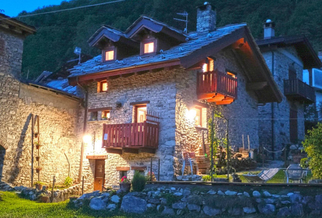 Casa di paese in vendita a Limone Piemonte