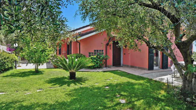 Villa in vendita a Imperia