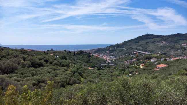 Villa in vendita a Imperia