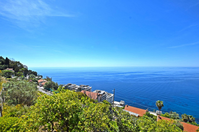 Villa in vendita a Ospedaletti