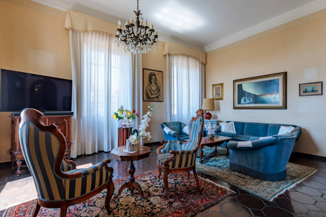 Appartamento in vendita a Imperia