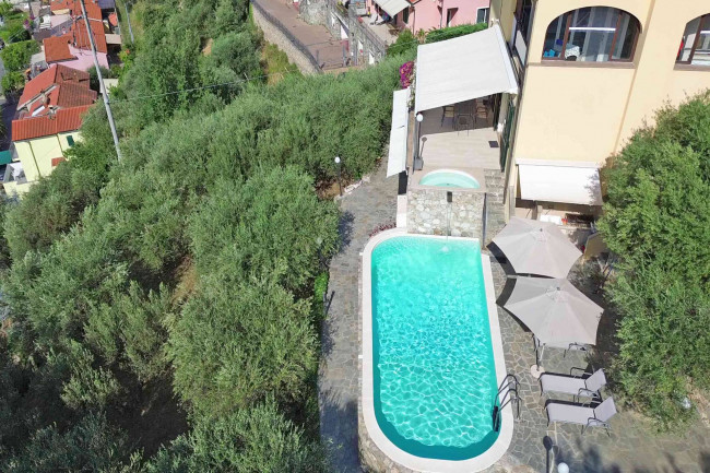 Appartamento in vendita a Magliolo