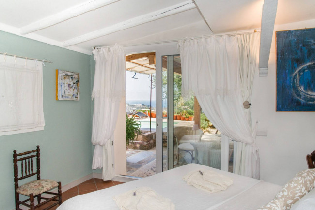 Villa in vendita a Imperia