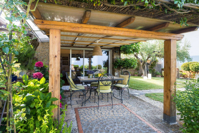 Villa in vendita a Imperia