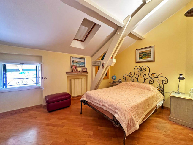 Apartment for sale in Bordighera