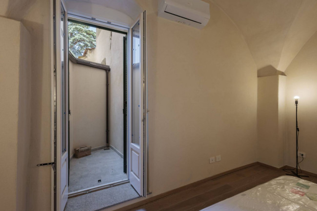 Квартира в продажа в Santo Stefano al Mare