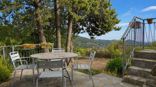Villa à vendre à Dolcedo