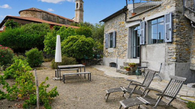 Villa à vendre à Dolcedo