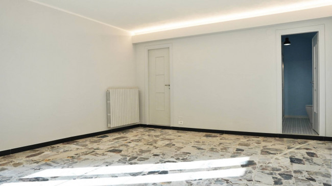 Appartamento in vendita a Dolcedo
