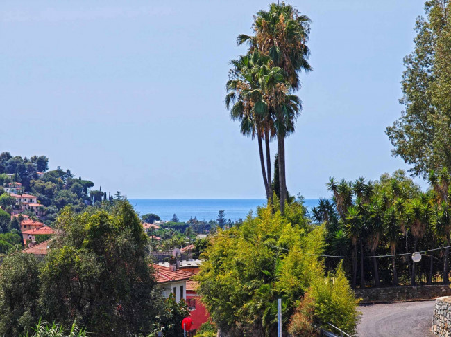 Appartamento in vendita a Bordighera