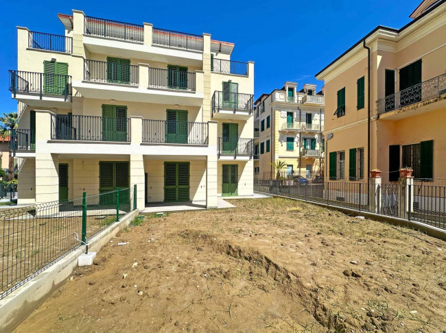 Квартира в продажа в Bordighera