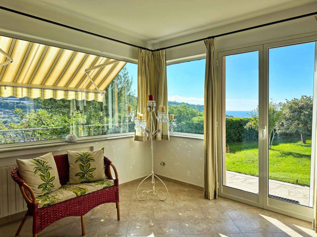 Villa à vendre à Camporosso