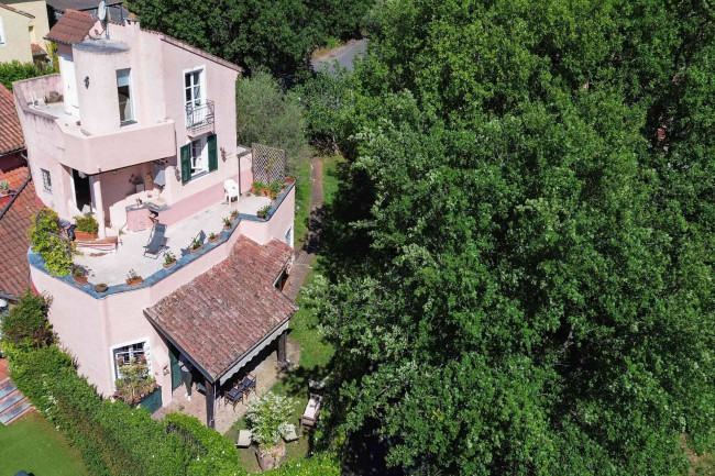 Villa in vendita a Garlenda