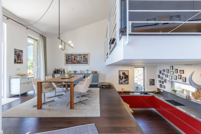 Villa for sale in Cipressa