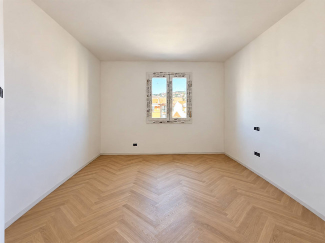 Квартира в продажа в Bordighera
