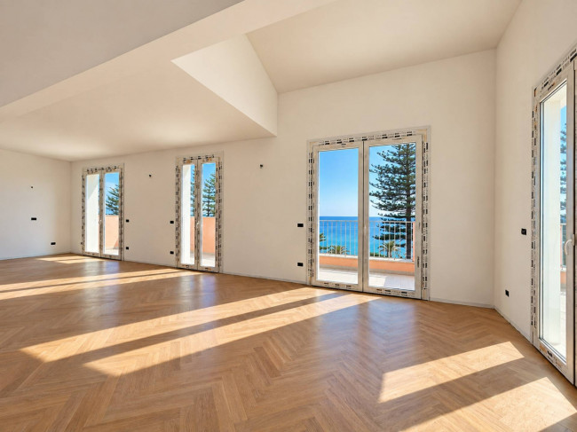 Квартира в продажа в Bordighera